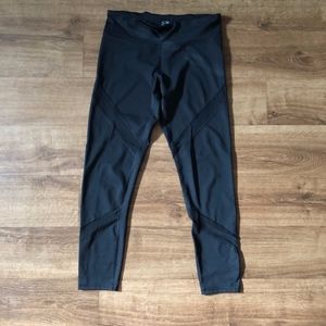 workout legging with mesh detail